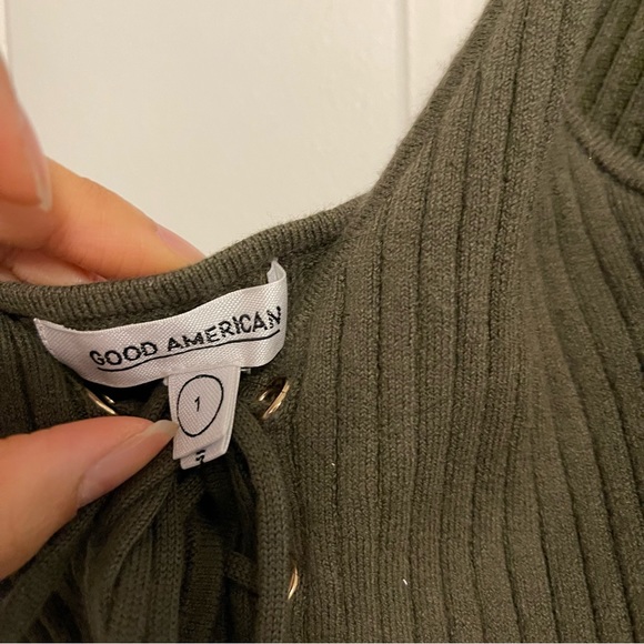 Good American green crop top size 1 - Picture 3 of 4